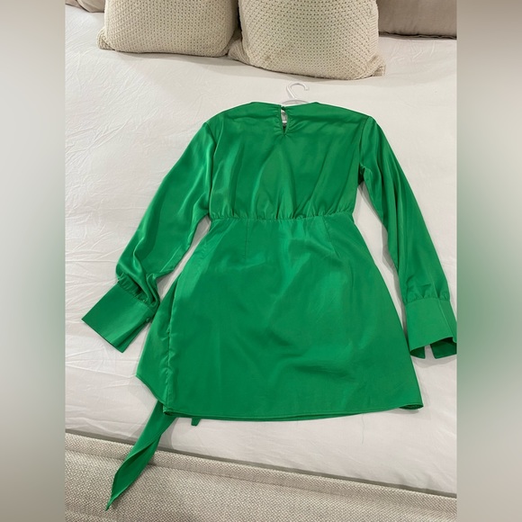 These Three Boutique Mable Satin Front Tie Mini Dress in Kelly Green - Picture 6 of 9